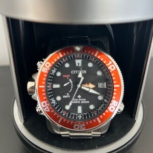 Citizen Promaster J250-S117542 Eco Drive Divers 200M Watch
